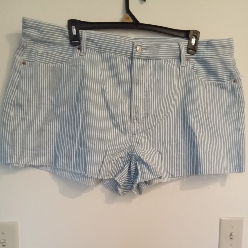 Old Navy Higher High Rise Jean Shorts